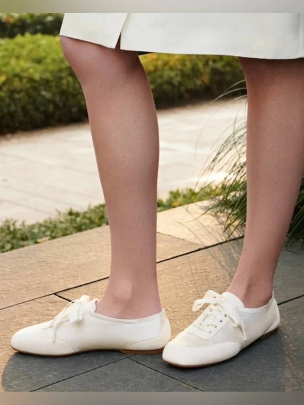 Vivaia Cristina Sneakerina Ballet Sneakers Ribbon Laces Cream
